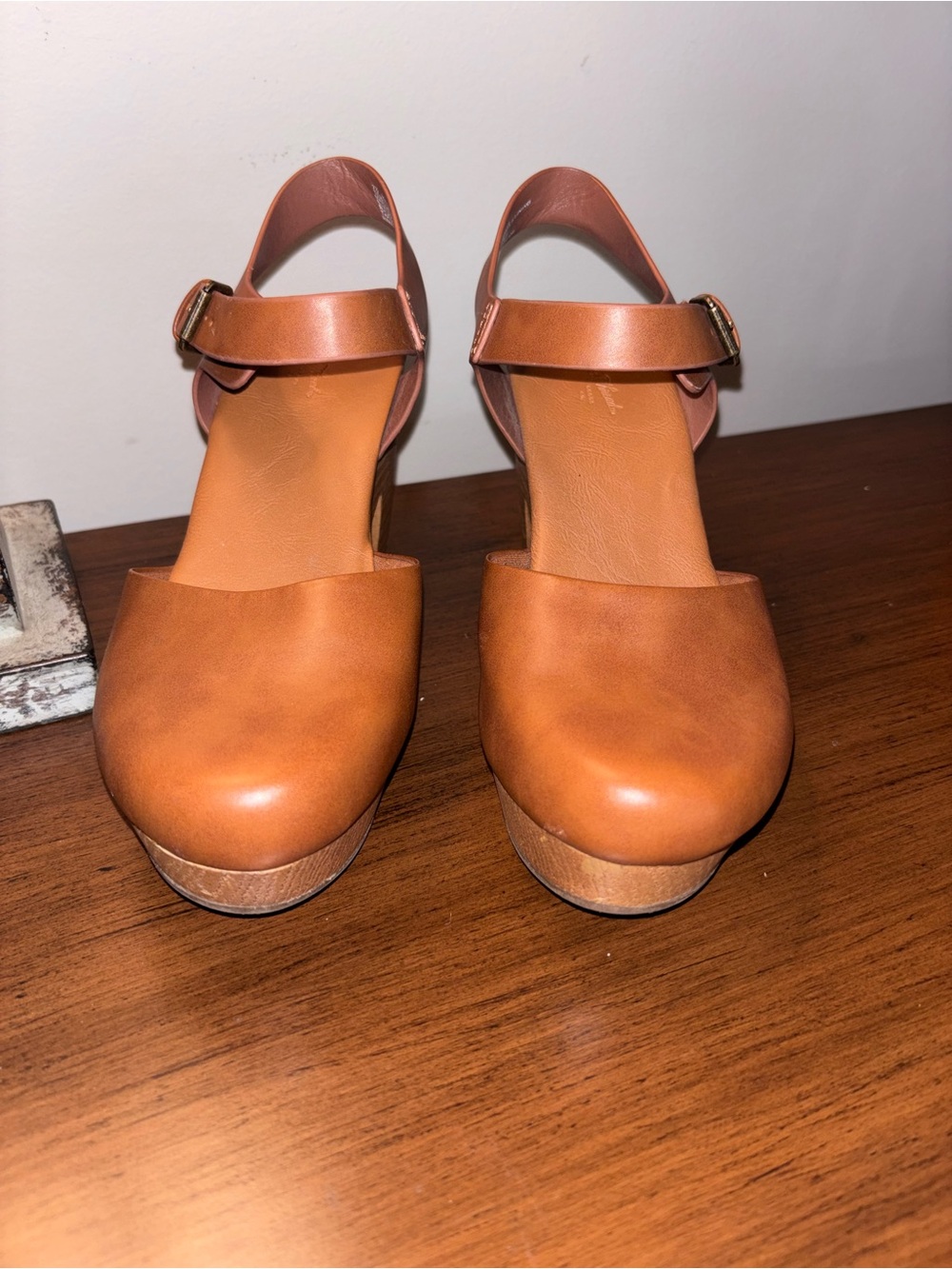 Universal Thread Women’s Tan Leather Ankle-Strap Clog Heels BOHO Tan Size 7.5